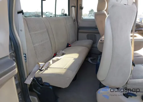 2003 Ford F-250 Lariat/Xl/Xlt from USA, damaged, VIN 1FTNX21F53EA44163